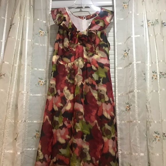 Dress - Picture 2 of 3